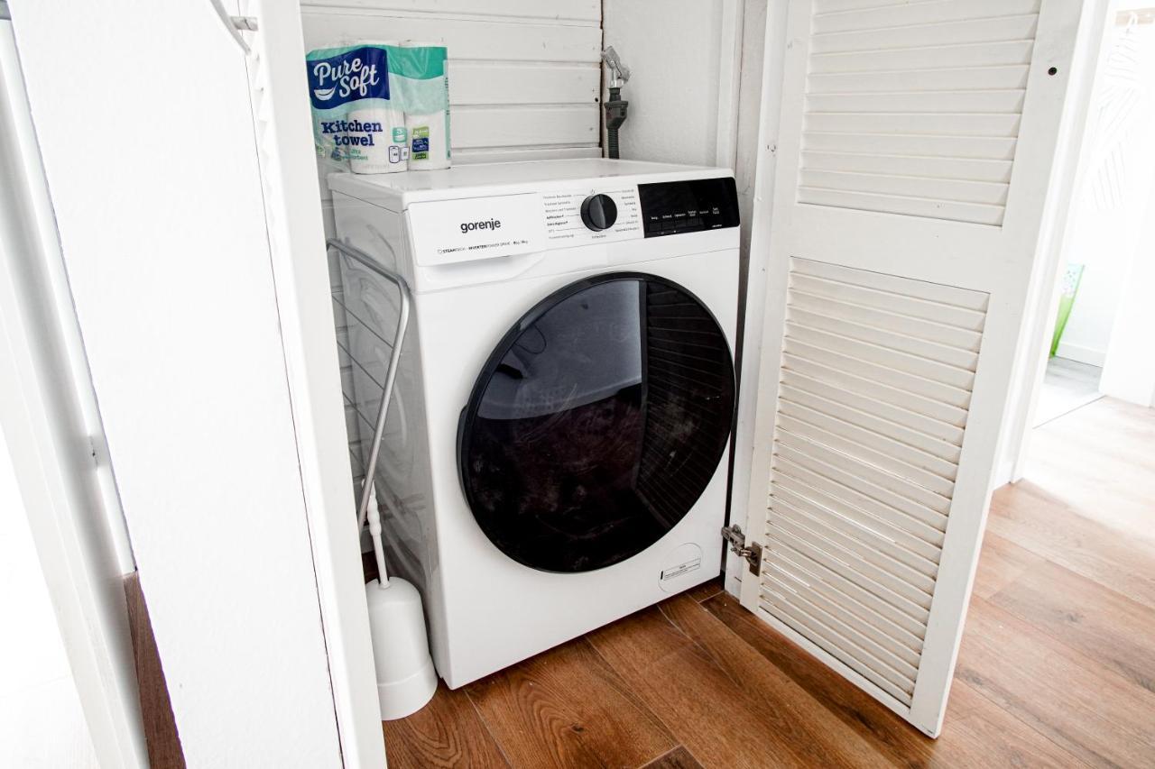 Homefy Bright And Cozy Holiday Apartment - Washer & Dryer - Free Parking Эссен Экстерьер фото